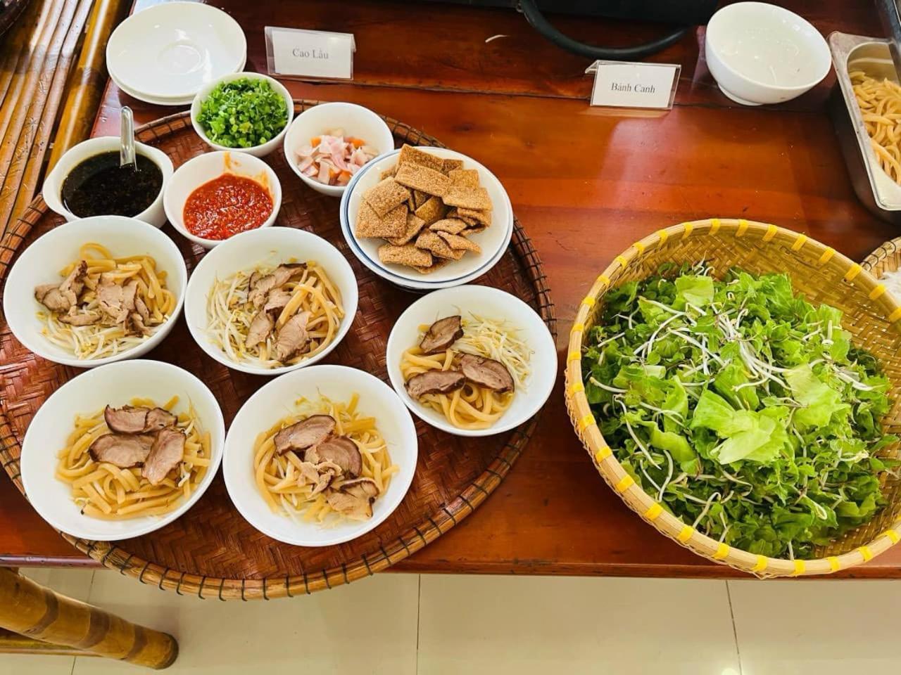 Phuong Dong Hotel Dn By -Bay Luxury Da Nang Luaran gambar